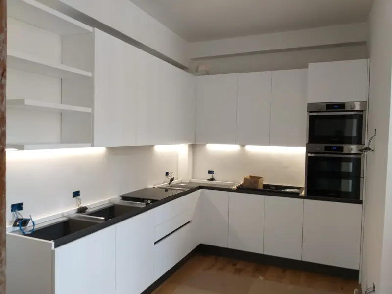Montaggio cucina moderna a Cesena